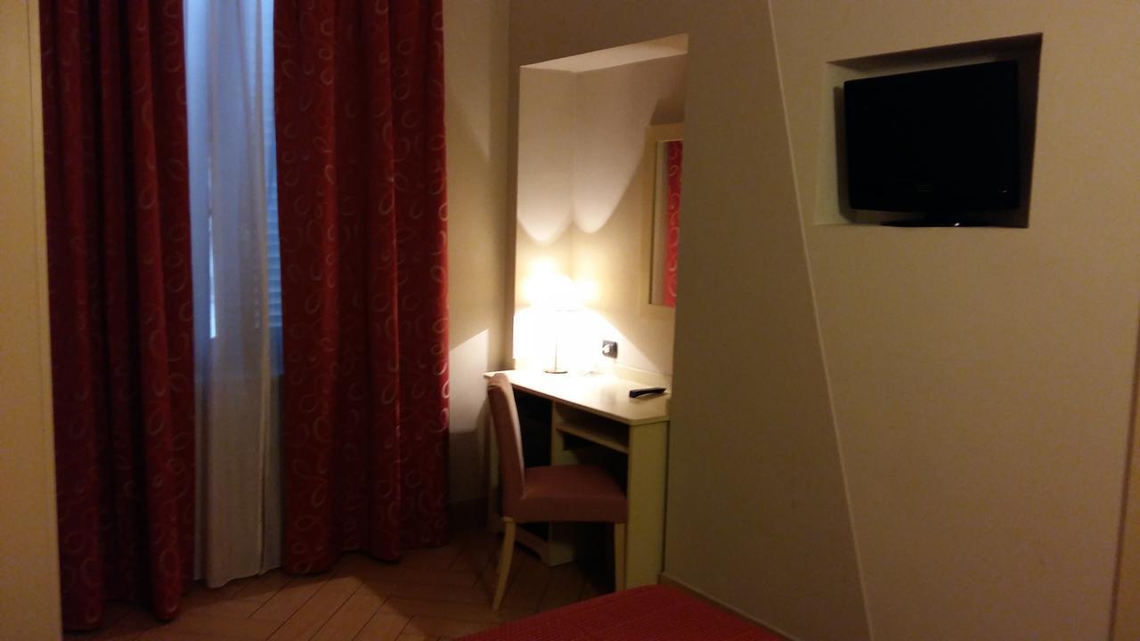 Hotel Cavour Asti Exterior photo