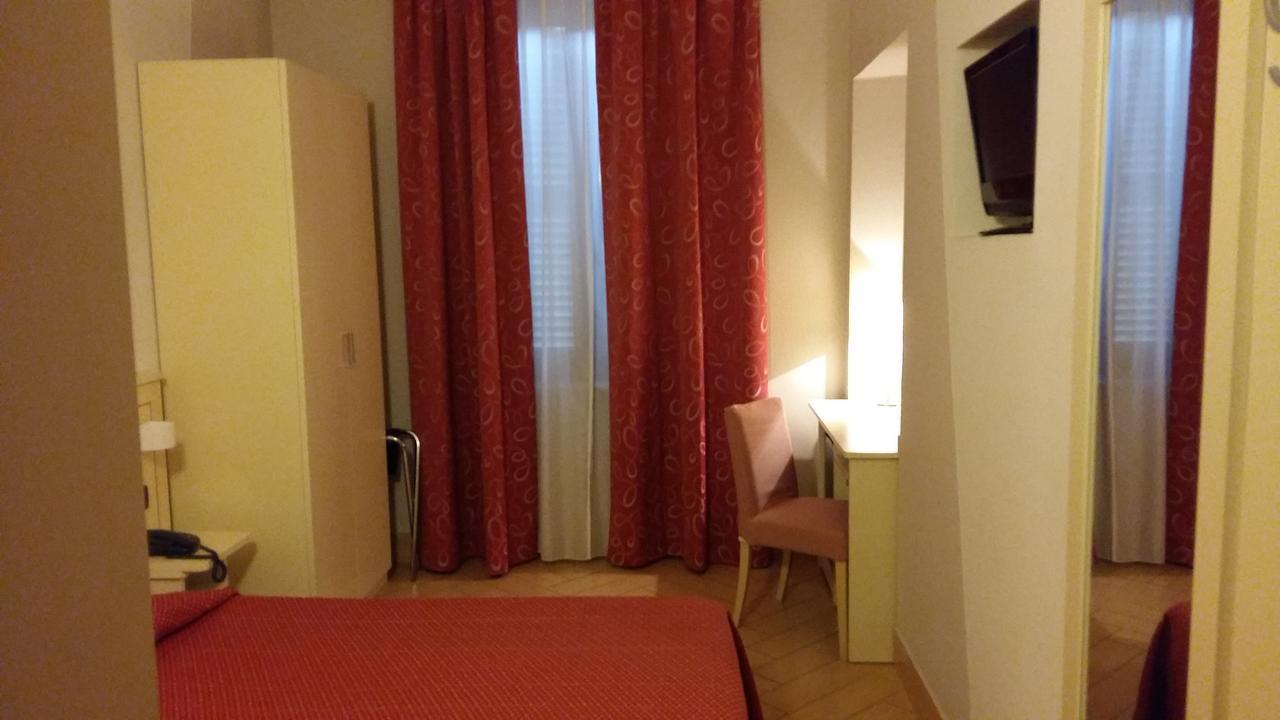Hotel Cavour Asti Exterior photo